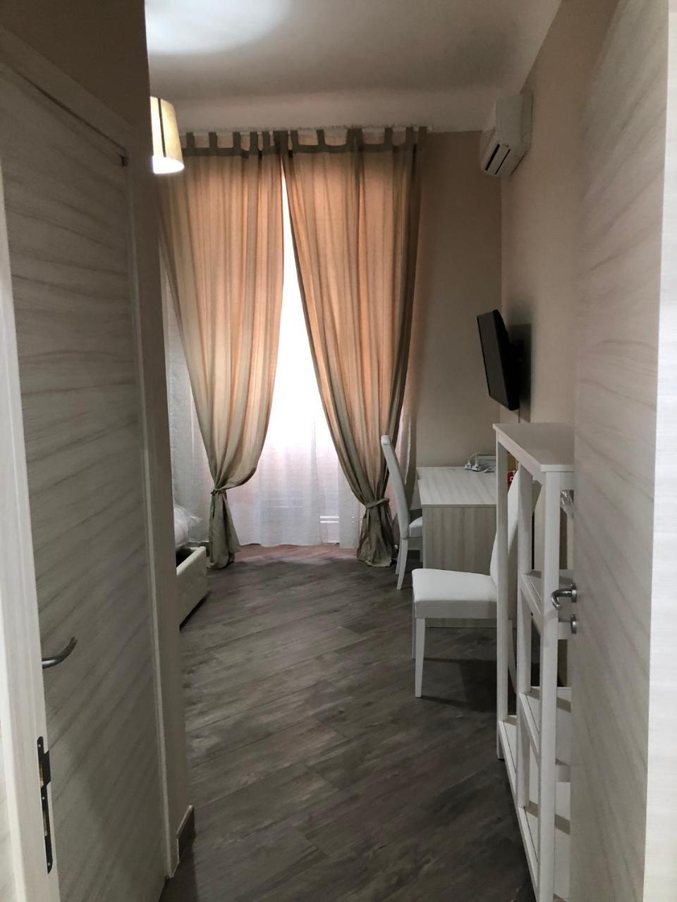 Elena Rooms Таранто Экстерьер фото