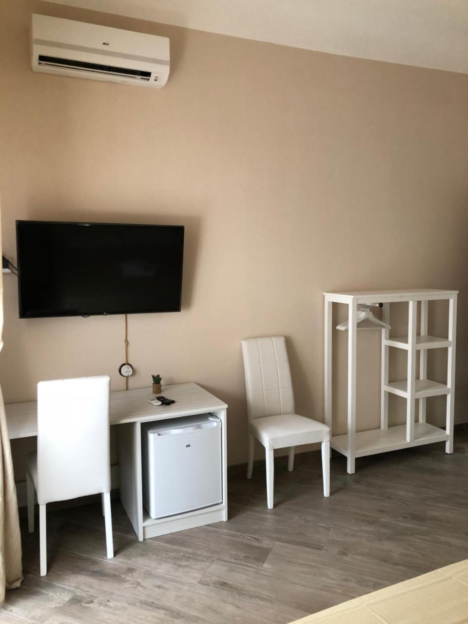 Elena Rooms Таранто Экстерьер фото