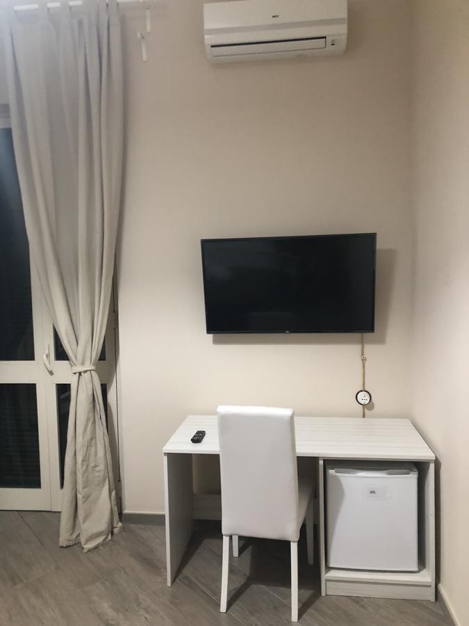 Elena Rooms Таранто Экстерьер фото